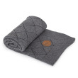 Pletená deka v dárkovém balíčku 90 x 90 cm Rýžový vzor Ceba - Tmavě šedá
