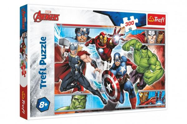 Trefl Puzzle Avengers 300 dílků