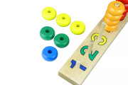 Tyčky s barevnými kruhy na počítání