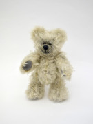 Medvěd 20 cm kloubový světle šedý