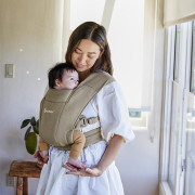 Nosítko Embrace Soft Knit Ergobaby