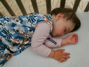 Letní spací pytel s nožičkami koala modrá Kaarsgaren 