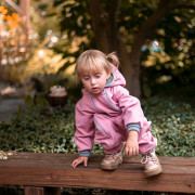 Rostoucí softshellová kombinéza s fleecem Shell pink Esito