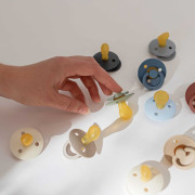 Bibs symetrické dudlíky kaučuk 2 ks 6 m+ Colour