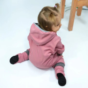 Rostoucí softshellová kombinéza s fleecem Shell pink Esito