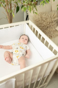 Mušelínový mantinel do postýlky Bump Air 180 x 30 cm Babymatex