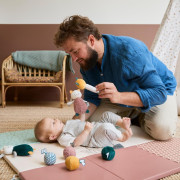 Senzorické textilní míčky pro miminko Stimuli 5 ks Kaloo