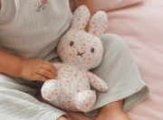 Králíček Miffy textilní Lucky Blossom 20 cm Little Dutch