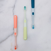 Dětský kartáček na zoubky Junior 6 let+ Suavinex