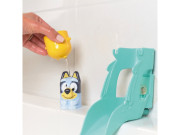 Bluey na vodní skluzavce Toomies