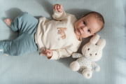 Králíček Miffy Lucky Leaves 20 cm Little Dutch