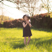 Dívčí mušelínové šaty Black Esito