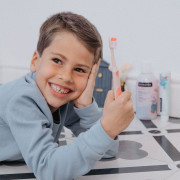 Dětský kartáček na zoubky Junior 6 let+ Suavinex