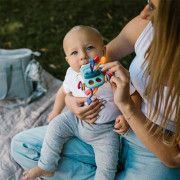 Hračka senzorická Bottle 18 m+ Babyono