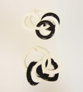 Kroužky s tvary srdíčka/kolečka černobílá