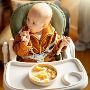 Potah sedáku a podnos k dětské židličce Gusto Petite&Mars