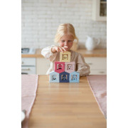 Barevné domečky - dřevěná stavebnice 30 dílů Cubika