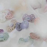 Infinity symetrické dudlíky silikon 0 - 6 měsíců 2 ks Bibs