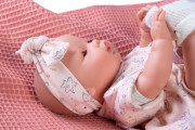 BIMBA 14258 Antonio Juan - Mrkací panenka miminko se zvuky 37 cm