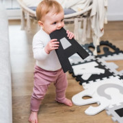 Pěnové puzzle, podložka Písmena, 10 ks, šedá/černá/bílá, BabyOno