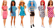 Barbie Modelka FBR37