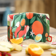 Kniha vůní ovoce Ludi