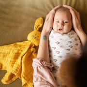 Mazlíček bambusový mušelínový Hugo 0 m+ Petite&Mars