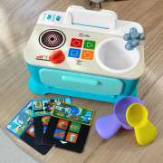 Hudební kuchyňka Magic Touch Kitchen™ Pretend to Cook Hape Baby Einstein