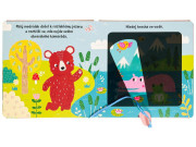 Malý medvídek hledá kamarády s kouzelnou baterkou