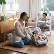 Židlička jídelní multifunkční Soulful Skies™ 0 m+ do 23 kg Ingenuity