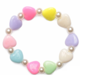 Dětský náramek z barevných srdíček s perličkami