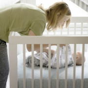 Zavinovačka SwaddleMe™ Ulitka bavlna 0,5 Tog 0 - 3 m Ingenuity