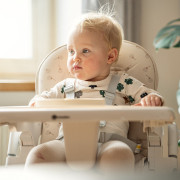 Potah sedáku a podnos k dětské židličce Gusto Petite&Mars