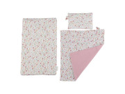 Postýlka pro panenky dřevěná s peřinkou Pink Little Dutch