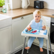 Lžička silikonová s obalem 6 m+ Babyono