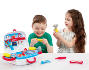 Můj první doktorský kufřík Addo