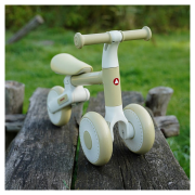 Odrážedlo Yuki Top Mark