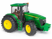 Bruder traktor John Deere 7930 30 cm na volný chod