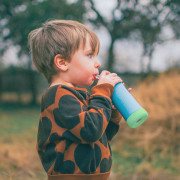 Nerezová láhev s brčkem s membránou 325 ml Pura
