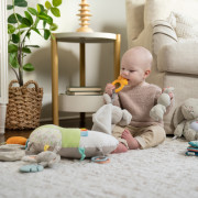 Hračka mazlíček s kousátkem zajíček Cozy Sylvi™ 0 m+ Ingenuity