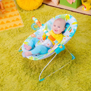 Lehátko vibrující Rainforest Vibes™ 0 m+ do 9 kg Bright Starts