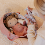 Panenka v košíku Rosa Little Dutch