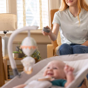 Lehátko masážní vibrující s melodií Soulful Skies™ 0 m+ do 9 kg Ingenuity