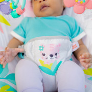 Lehátko vibrující Rainforest Vibes™ 0 m+ do 9 kg Bright Starts