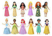Malá panenka Disney Princess 
