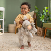 Hračka uklidňující se senzorem pláče zajíček Sylvi™ 0 m+ Ingenuity