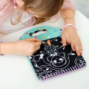 Vyškrabávací blok Obleč postavičky 6 obrázků