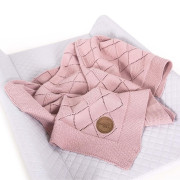 Pletená deka v dárkovém balíčku 90 x 90 cm Rýžový vzor Ceba