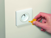Ochrana elektrické zásuvky 12 ks Safety 1st