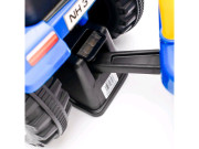 Dětské odrážedlo traktor s vlečkou a nářadím Baby Mix New Holland